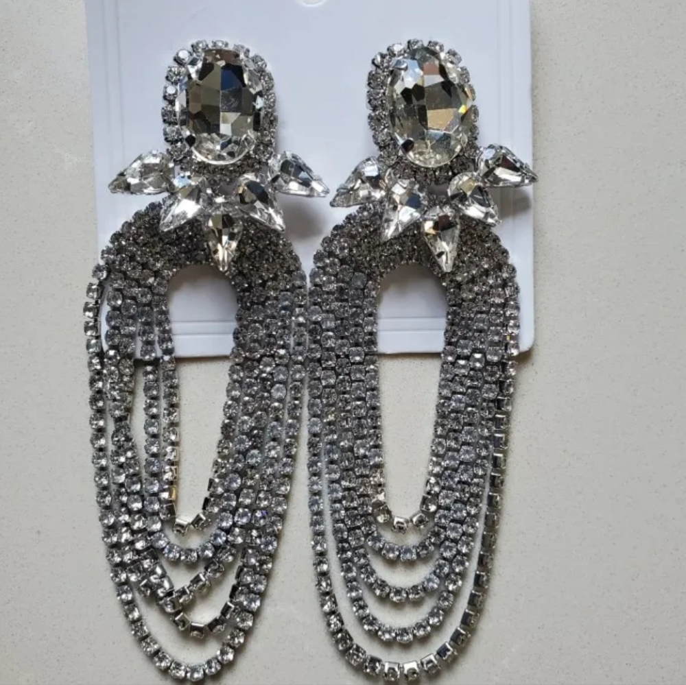 Glamorous Rhinestone Earrings